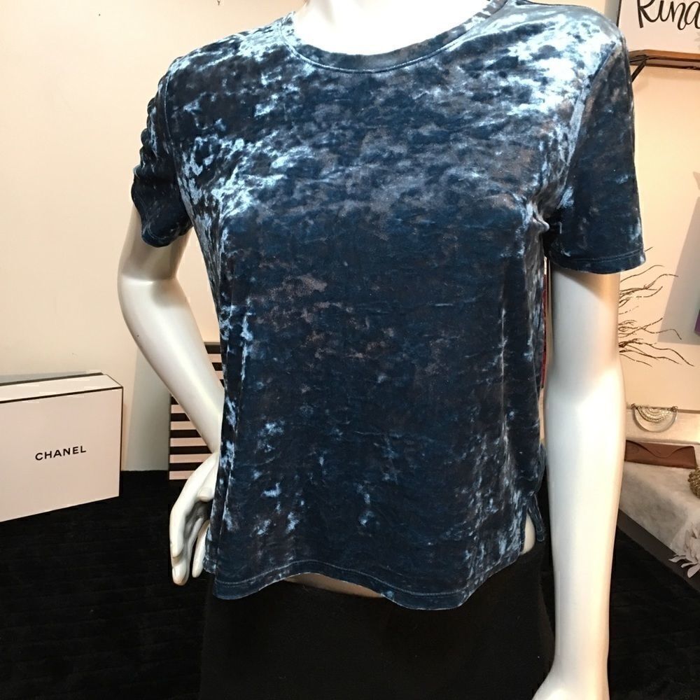 Arizona Jean Co Crushed velvet cropped top‎